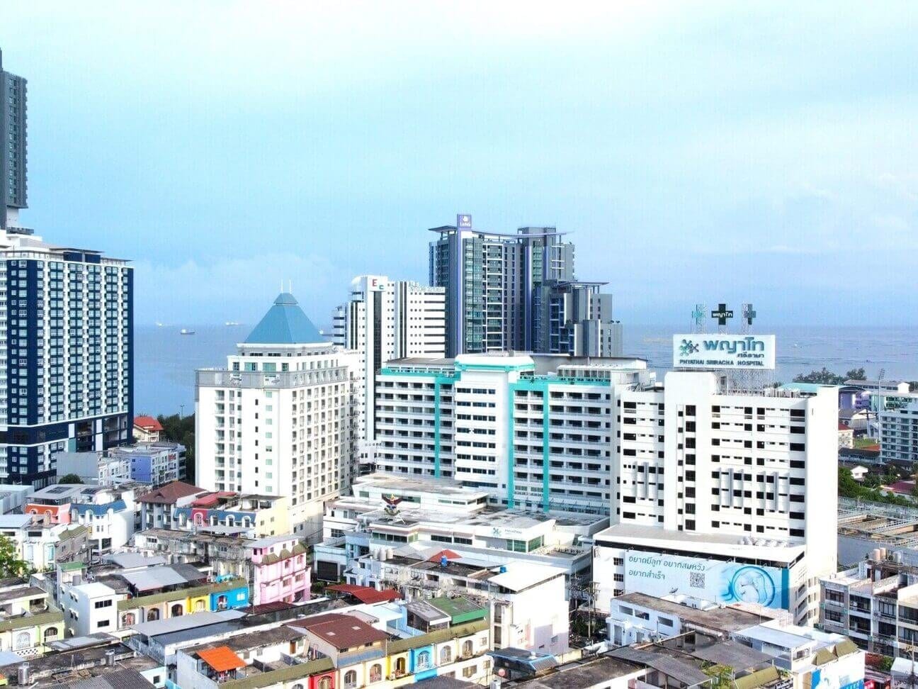 Exterior of Phyathai Sriracha Hospital